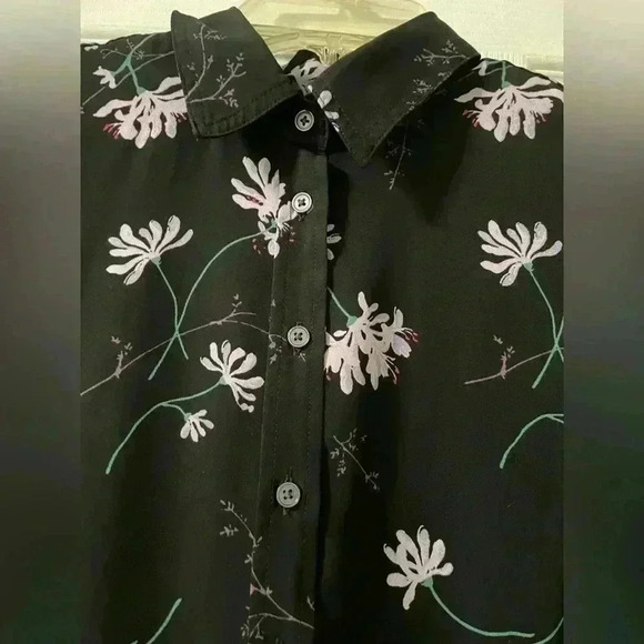 Banana Republic Dillon Classic Floral Button Down Blouse A93 - Picture 7 of 9